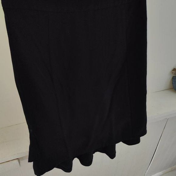 Ricki's Black Skirt With longer ruffled back side Size 4 - Picture 10 of 11
